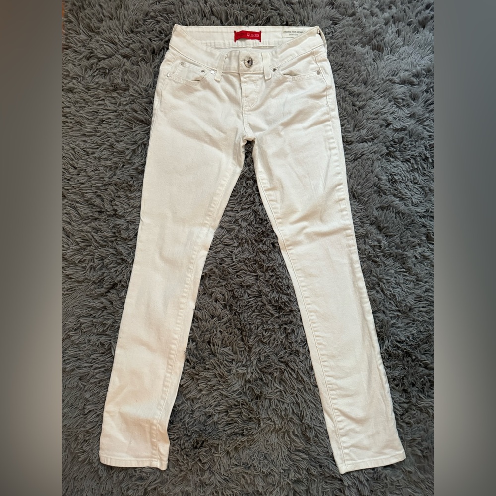 Guess medium rise Sarah skinny fit size 27 white